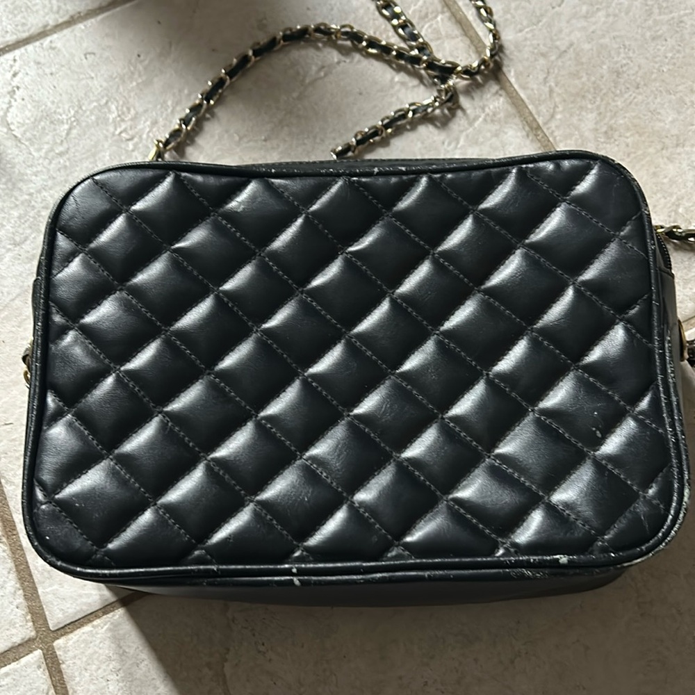 Vintage Black Leather Quilted Purse - Camera Bag Style